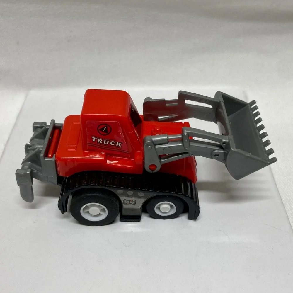 Bulldozer Truck Kids Toy Pullback Play Action Rubber Tires Construction Vehicle